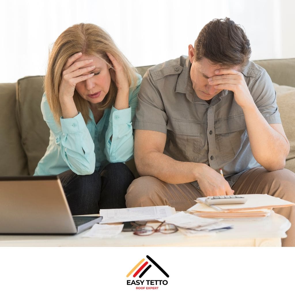 famiglia preoccupata per il testo